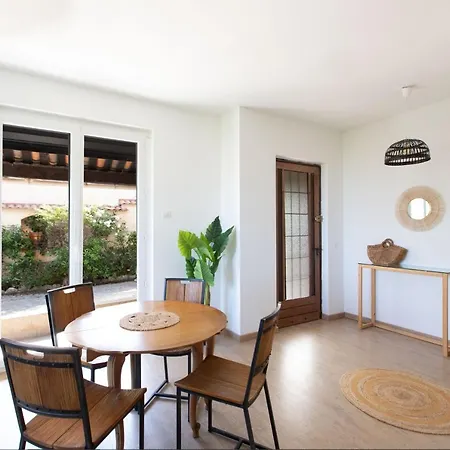 La Vahine - & Pool Apartment *
